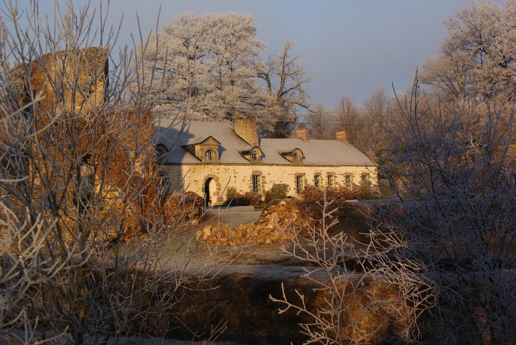 Château de la Chasse-Guerre Bed & Breakfast Hardanges Exterior foto